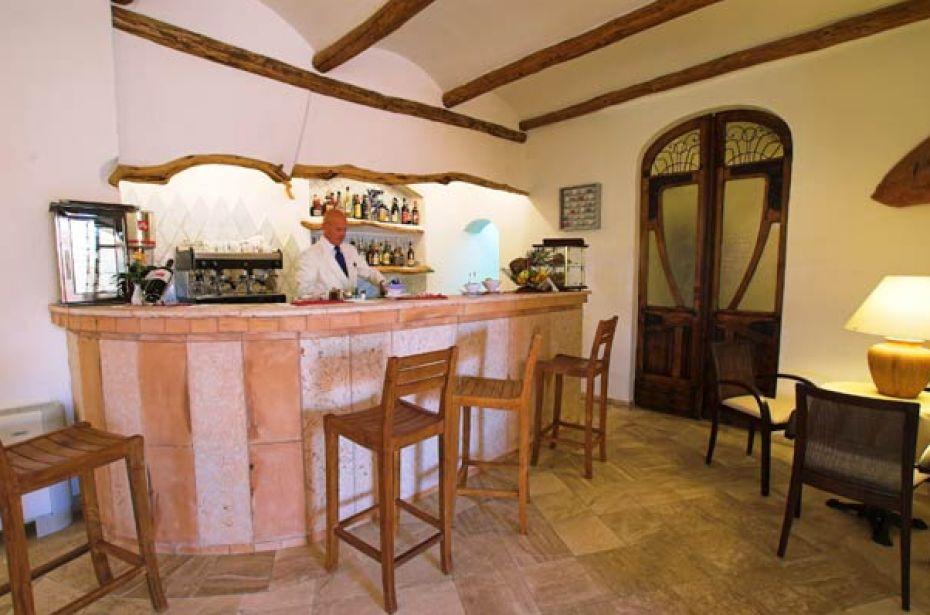 Hotel Arathena San Pantaleo Exterior foto