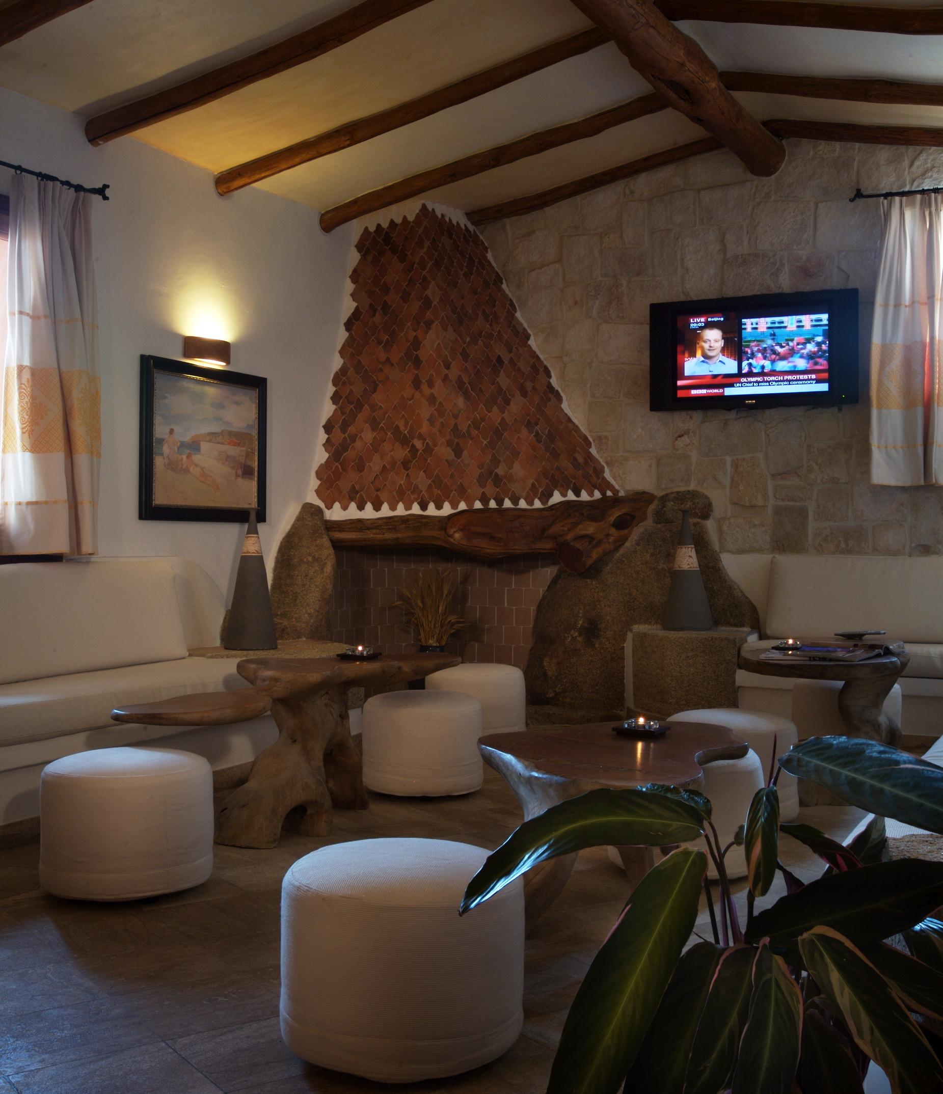 Hotel Arathena San Pantaleo Exterior foto