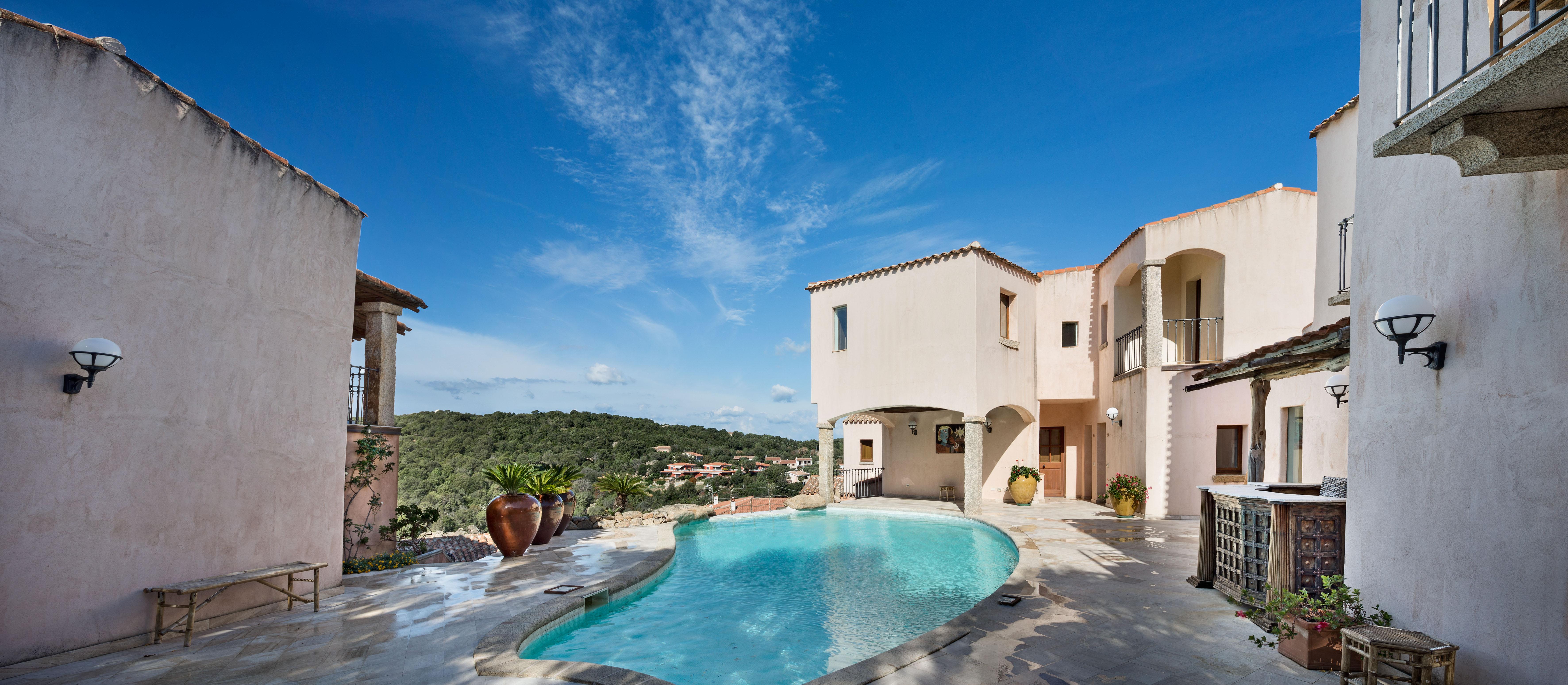 Hotel Arathena San Pantaleo Exterior foto