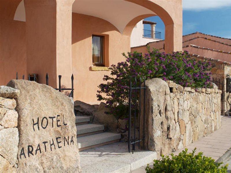 Hotel Arathena San Pantaleo Exterior foto
