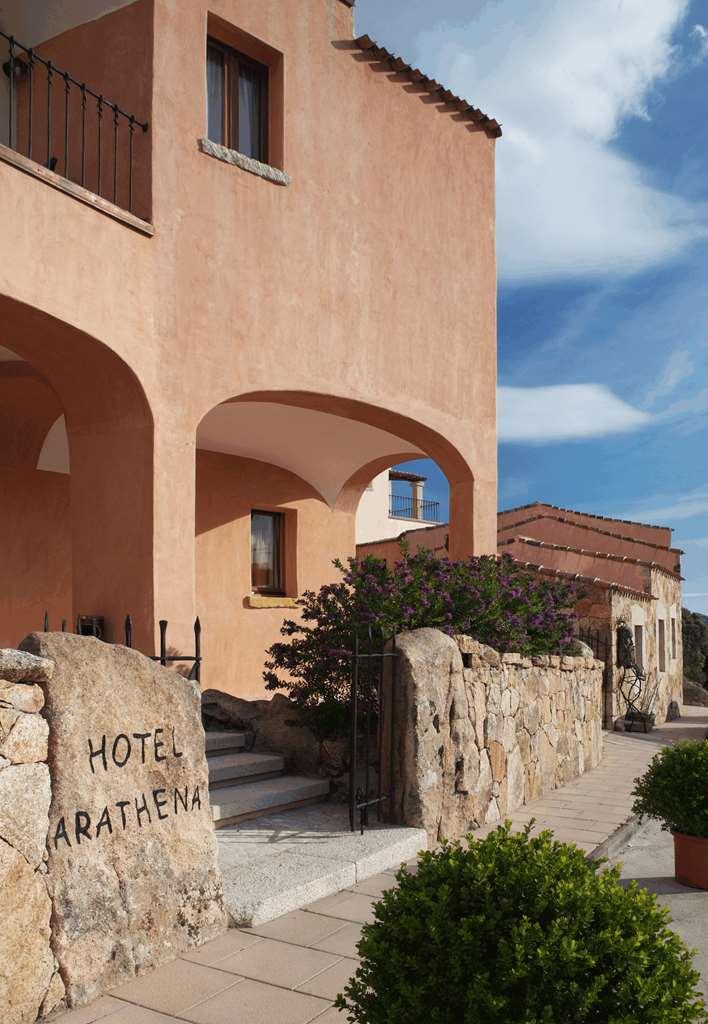 Hotel Arathena San Pantaleo Exterior foto